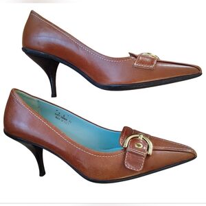 Like New Coach "Sarrah" Brown Leather Pumps Sz 7
